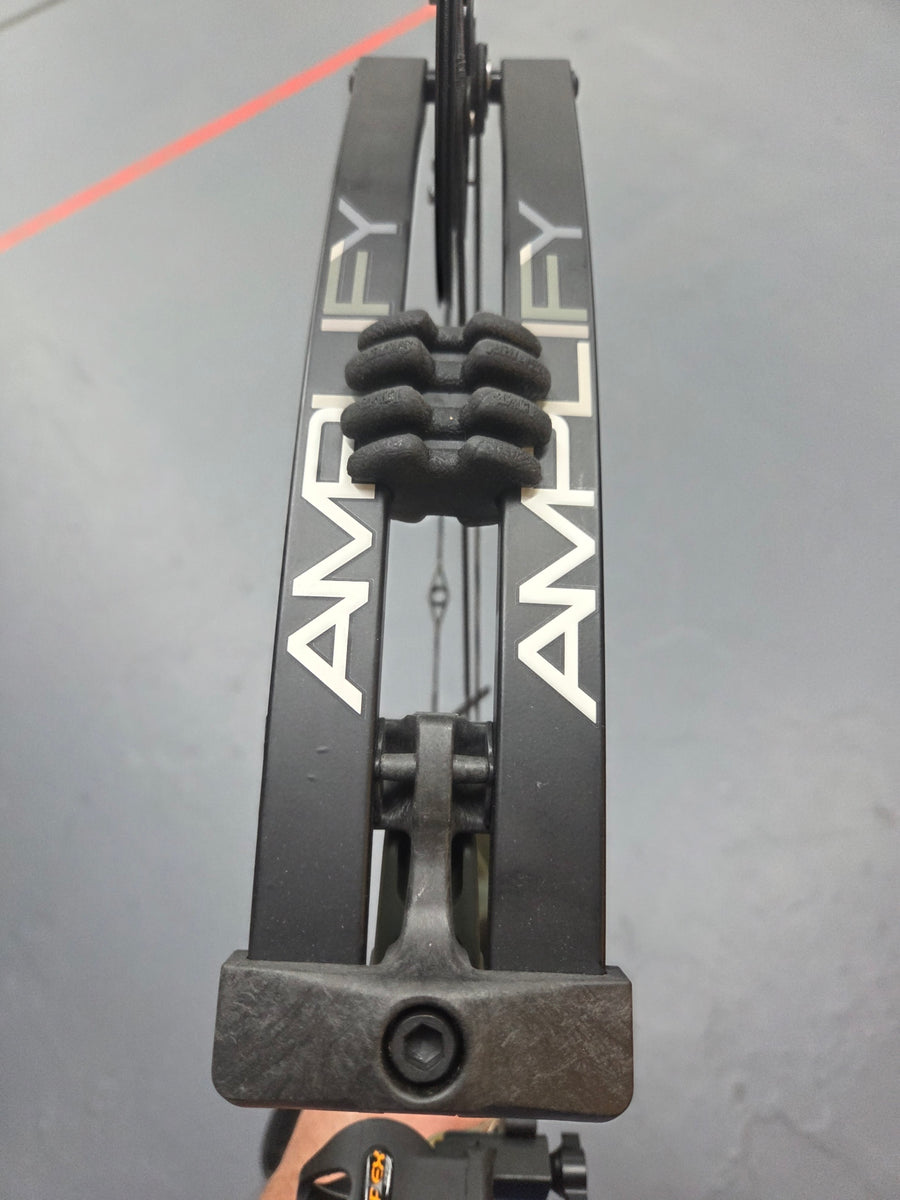 Bowtech Amplify 8-70# LEFT HAND OD Green w/ Rts kit Used