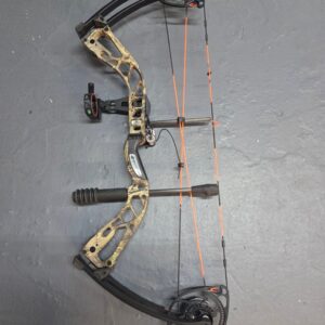 Diamond Alter RAK Bow Package Camo 21-31 in. 8-70 lbs. RAK RH Used