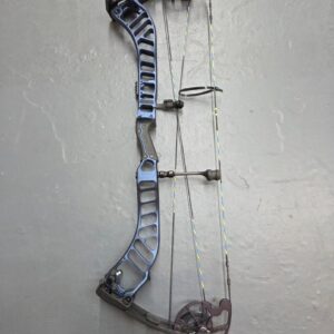 Prime RVX 6 Rh 60# 29 Blue / Black Limbs Hunting / Target Bow Demo