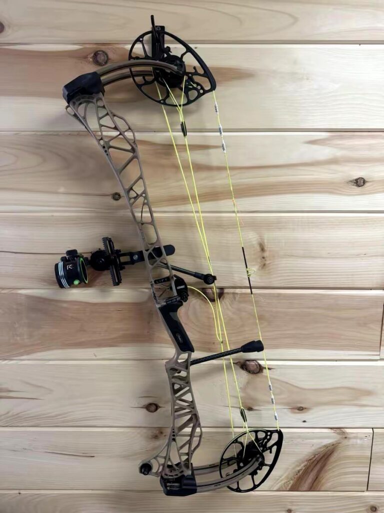 COMPOUND BOWS