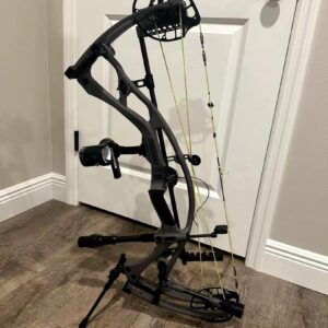 hoyt rx8 compound bow